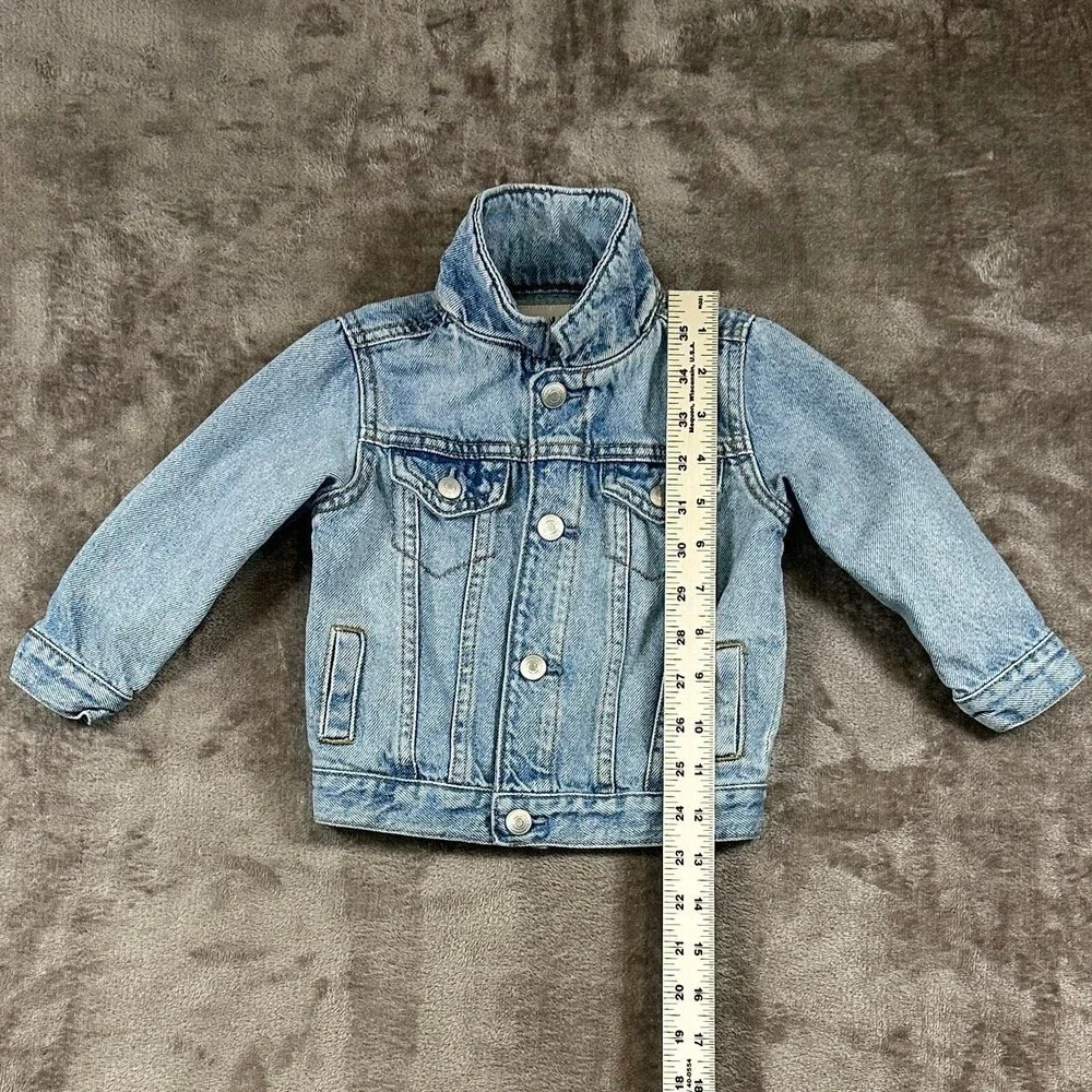 Old Navy Toddler Denim Jacket 18-24M Light Wash Trucker Jacket Classic Kids